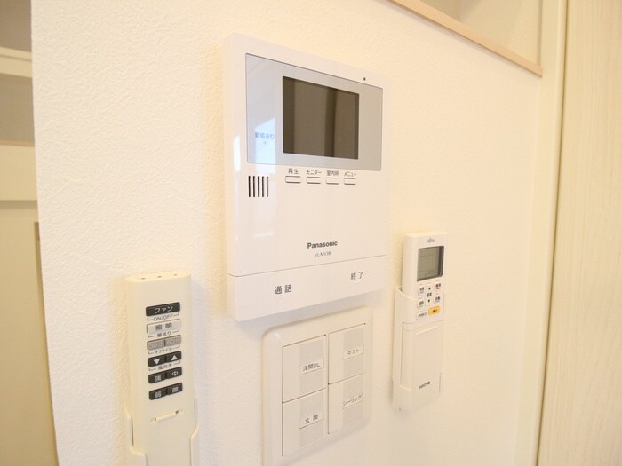 物件内観写真19　(廊下)