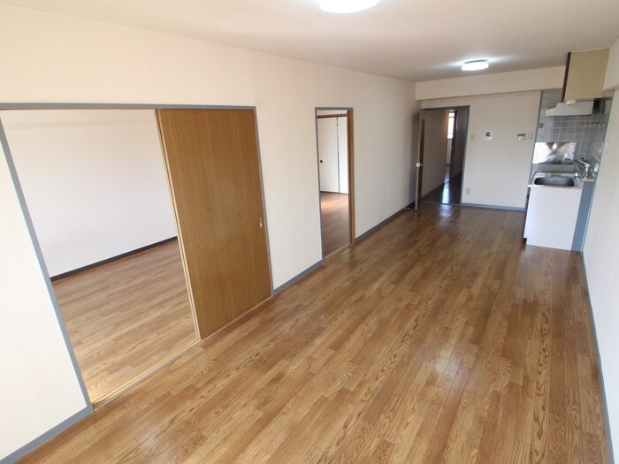 物件内観写真7　(居室)