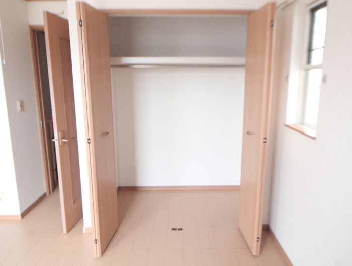 物件内観写真9　(収納)