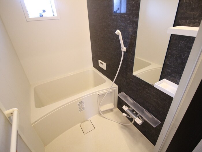 物件内観写真10　(バス／シャワールーム等)