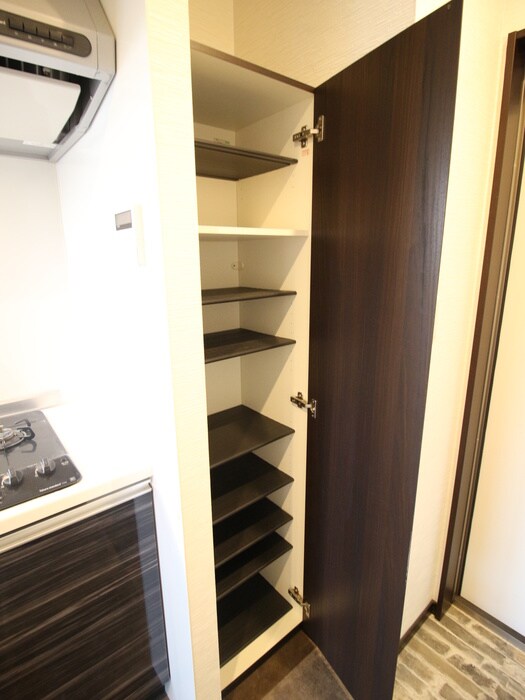 物件内観写真15　(靴箱)