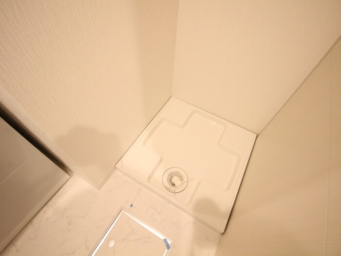 物件内観写真15　(洗濯機置場)