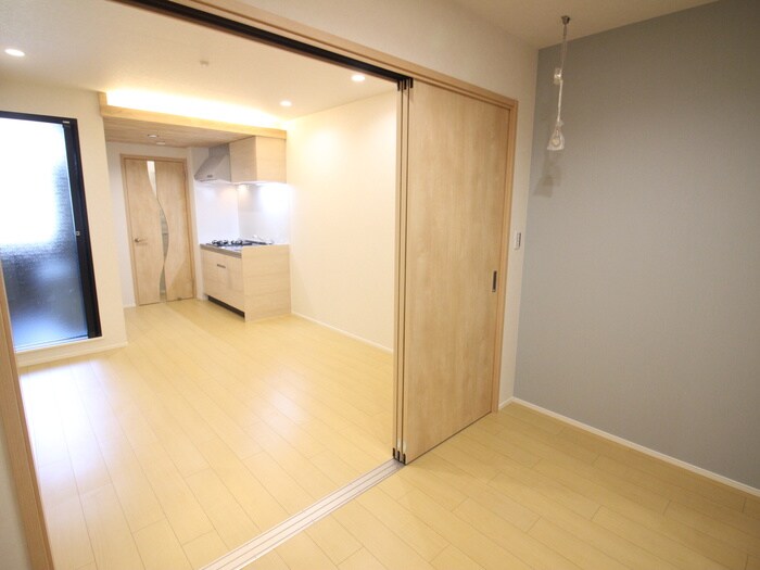 物件内観写真9　(居室)