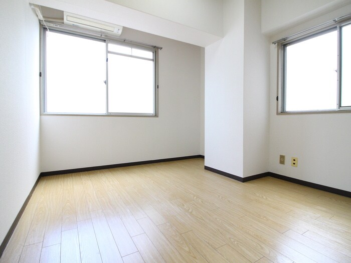 小玉ビルの居室