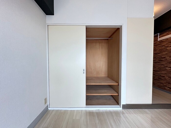 物件内観写真14　(収納)