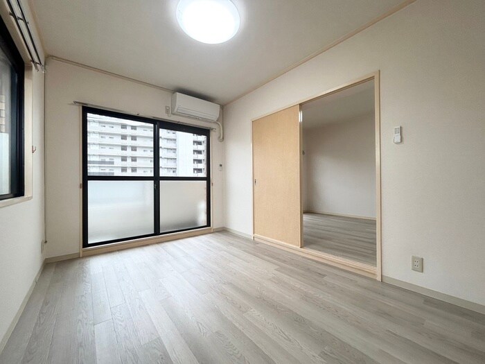 物件内観写真19　(居室)