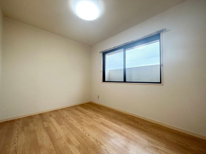 物件内観写真21　(居室)