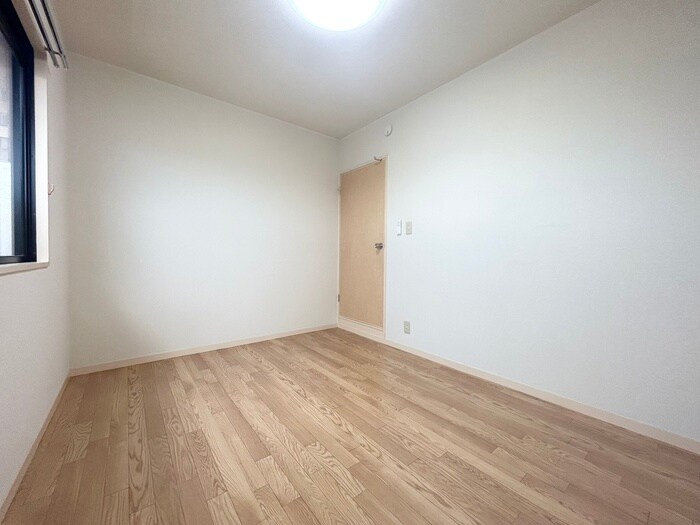 物件内観写真22　(居室)