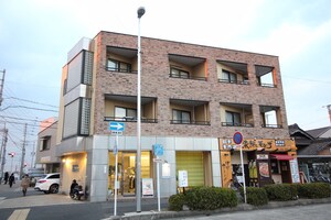 ネオハイツ大高外観写真