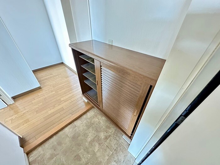 物件内観写真18　(靴箱)