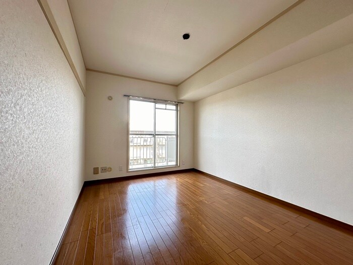 物件内観写真22　(居室)