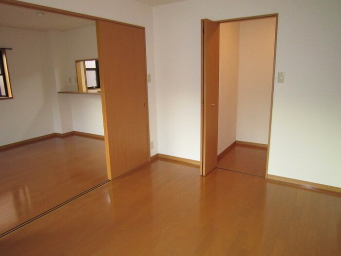 物件内観写真8　(内観写真)