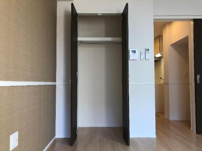 物件内観写真13　(収納)