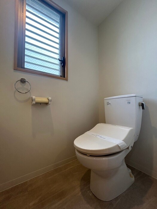 物件内観写真13　(トイレ)