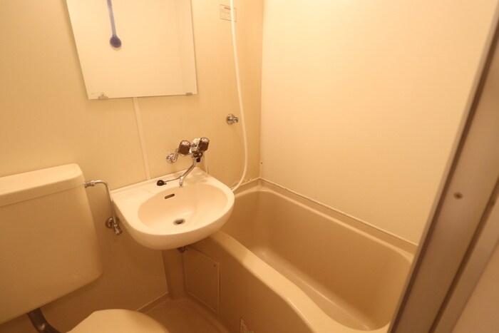 物件内観写真12　(バス／シャワールーム等)