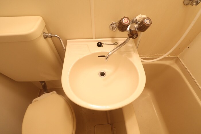 物件内観写真13　(洗面)