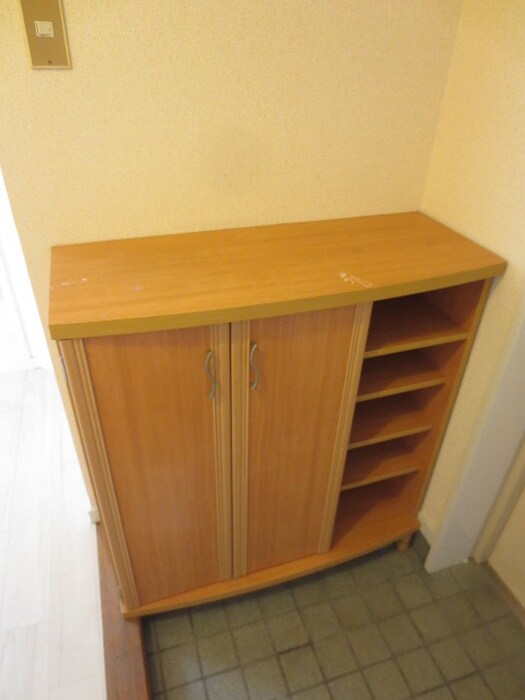 物件内観写真8　(靴箱)