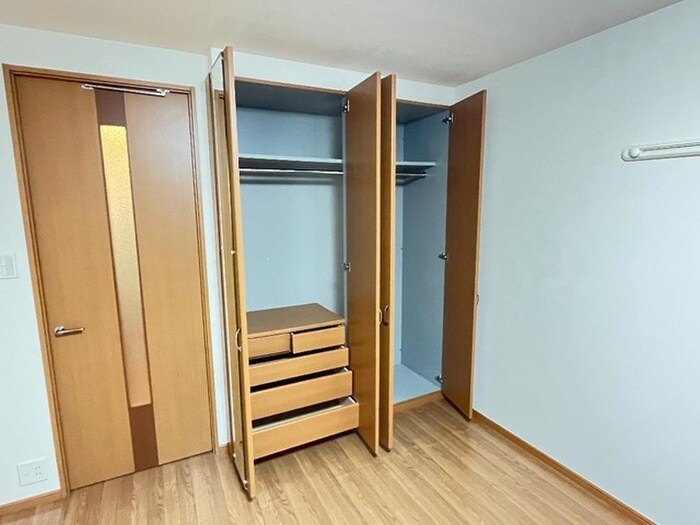 物件内観写真8　(収納)