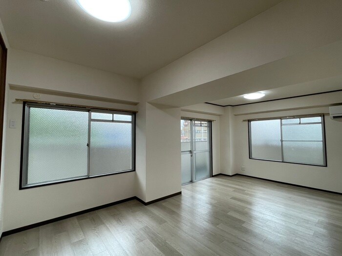 物件内観写真17　(居室)