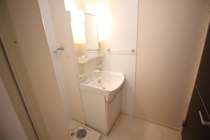 物件内観写真10　(洗面)