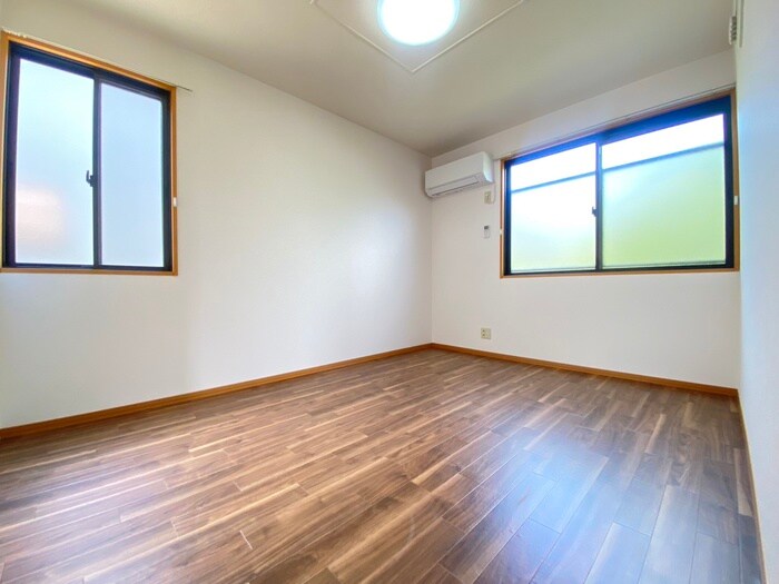 物件内観写真14　(居室)