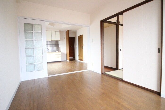 物件内観写真11　(居室)