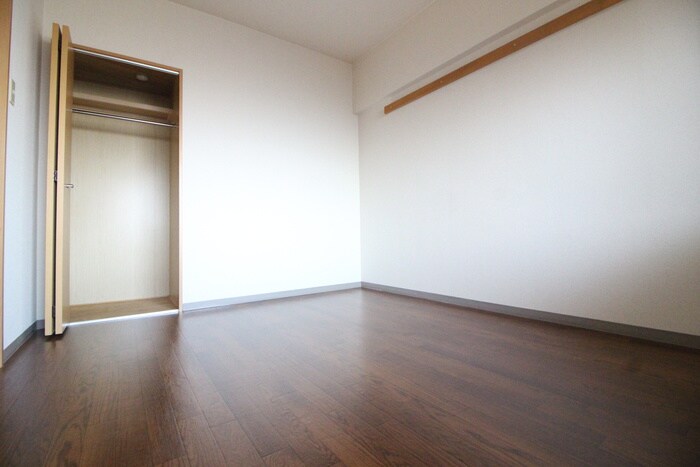 物件内観写真12　(居室)