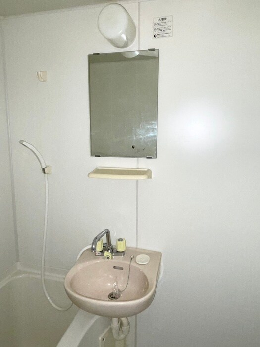 物件内観写真13　(洗面)