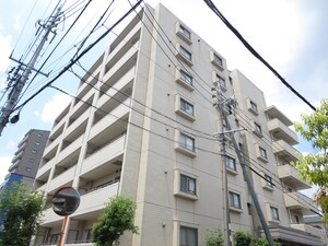 ホワイトホフマン外観写真