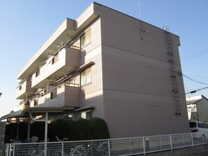 サンハウス横前外観写真
