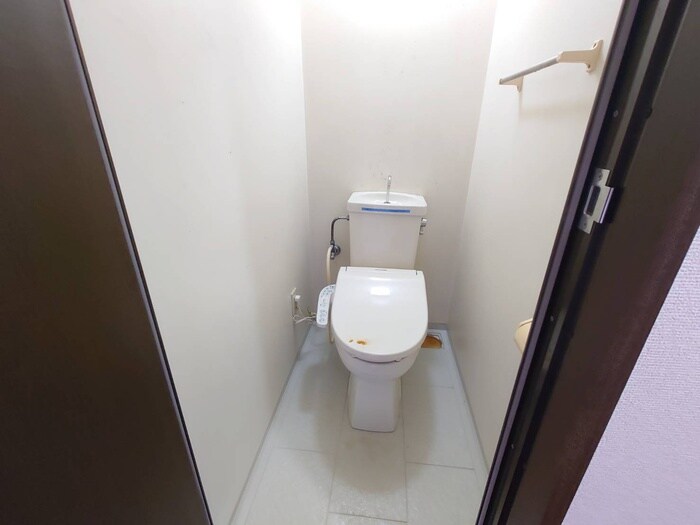 物件内観写真10　(トイレ)