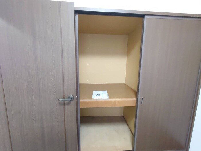 物件内観写真17　(収納)