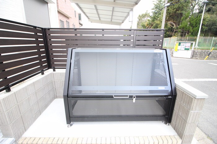 物件外観写真3　(建物設備)