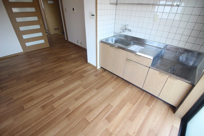 物件内観写真8　(キッチン)