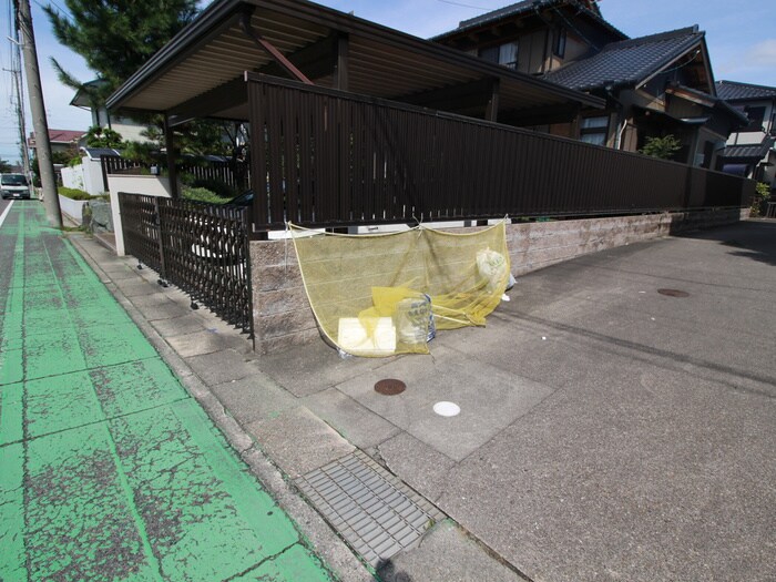 物件外観写真6　(その他)