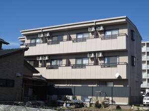 ラポ－ル絲田外観写真