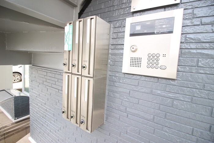 物件外観写真4　(建物設備)