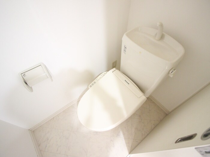 物件内観写真10　(トイレ)