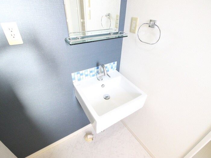 物件内観写真11　(洗面)