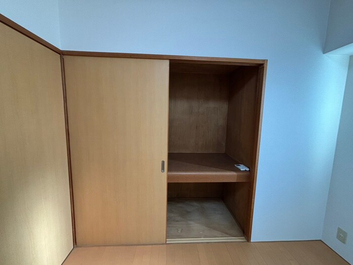 物件内観写真10　(収納)