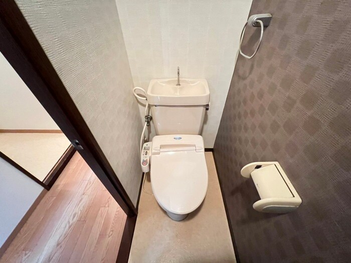 物件内観写真17　(トイレ)