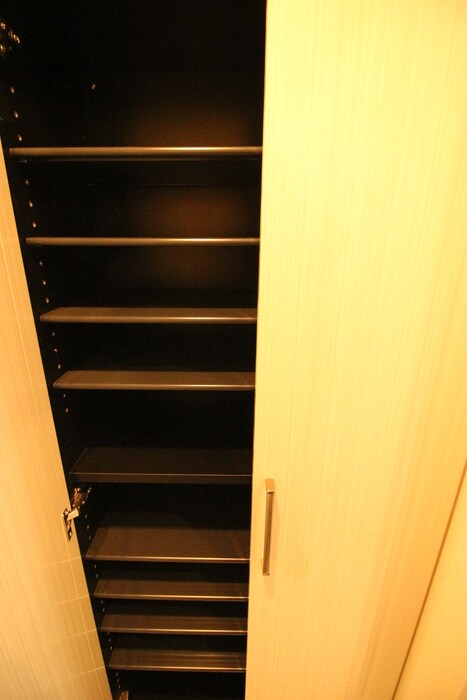 物件内観写真20　(靴箱)