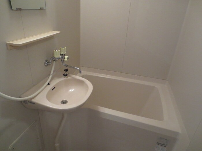 物件内観写真13　(バス／シャワールーム等)