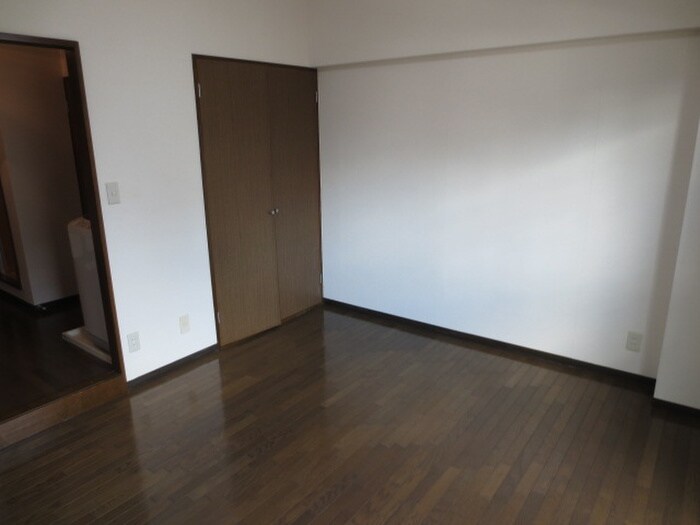 物件内観写真16　(居室)