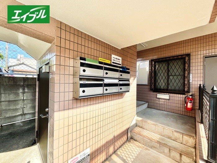 物件外観写真3　(建物設備)