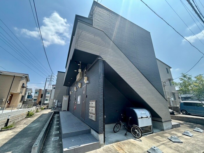 物件外観写真3　(外観写真)