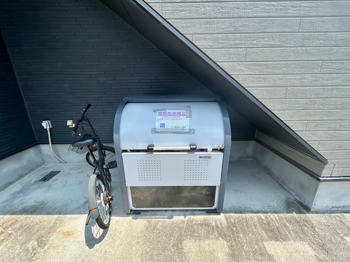 物件外観写真4　(建物設備)