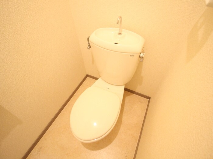 物件内観写真12　(トイレ)