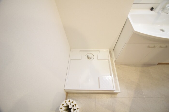 物件内観写真10　(洗濯機置場)