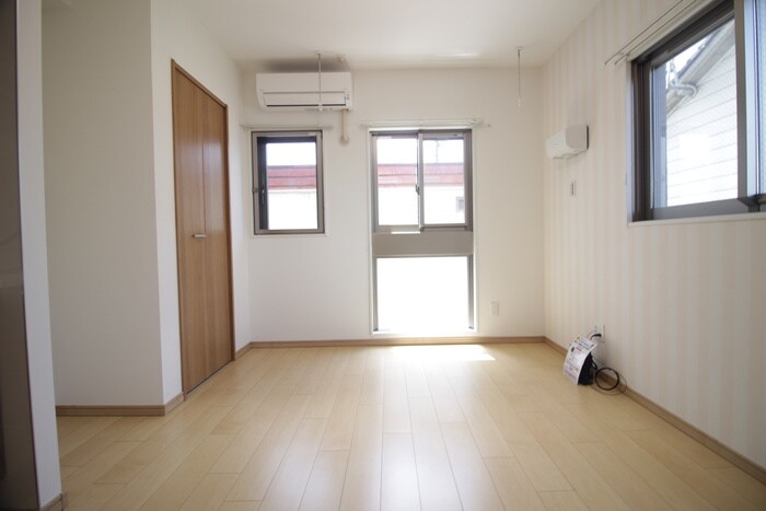 物件内観写真16　(居室)